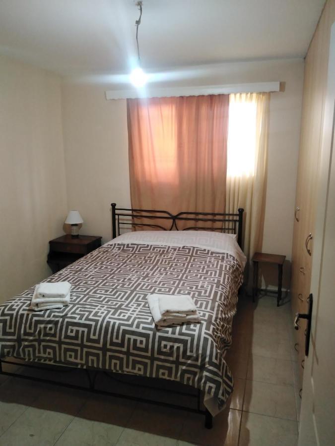 Stavros Apartments 아르테미다 외부 사진