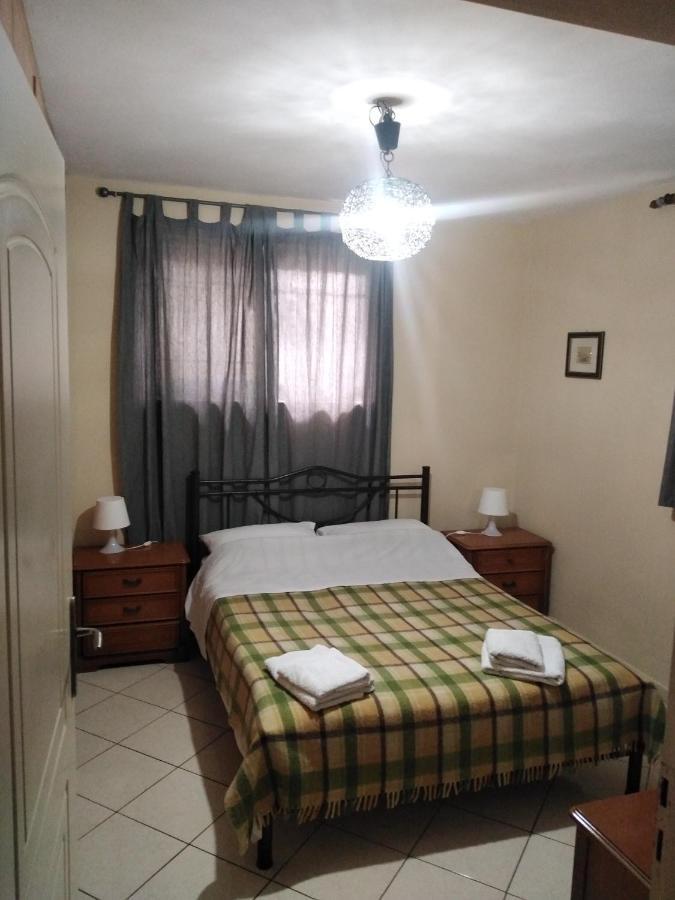 Stavros Apartments 아르테미다 외부 사진