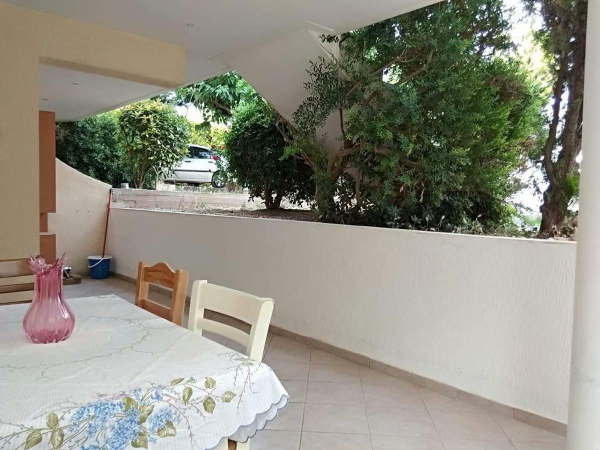 Stavros Apartments 아르테미다 외부 사진