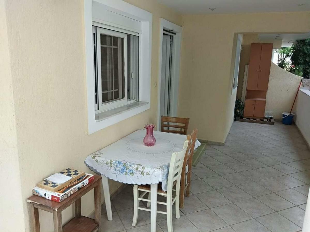Stavros Apartments 아르테미다 외부 사진