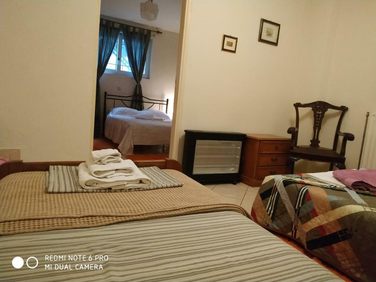 Stavros Apartments 아르테미다 외부 사진
